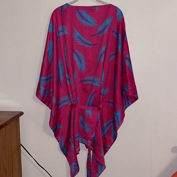 🌹NWT:LANE BRYANT RELAXED SPLIT-NECK KIMONO TOP - Picture 8 of 9